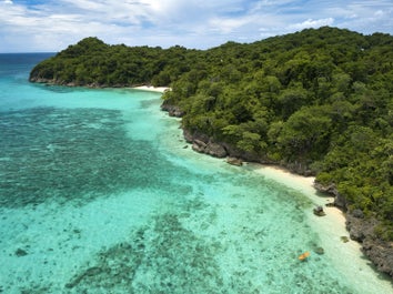 10-Day Coron, Cebu to Bohol & Boracay Philippine Island Hopping Tour Package | Flights + Hotel