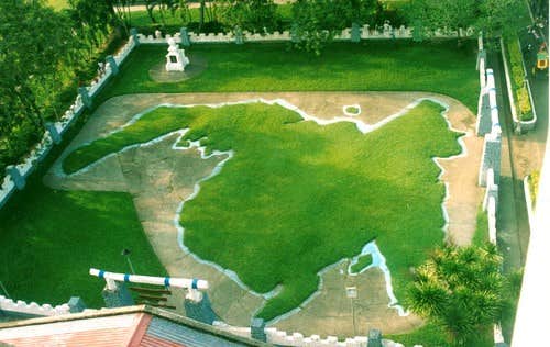 Dapitan City Tour with Lunch & Transfers from Dipolog City | Rizal Shrine, Relief Map of Mindanao