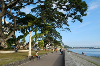 Inaladelan Island in Port Barton