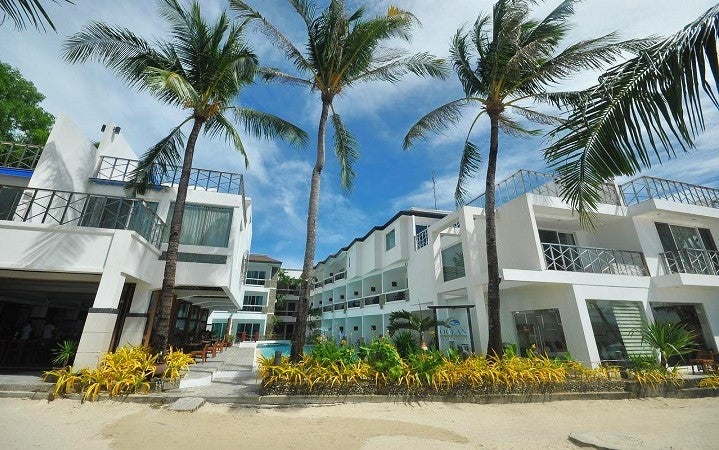 4D3N Boracay Ocean Club Beach Resort Package with Breakfast, Transfers & Tour