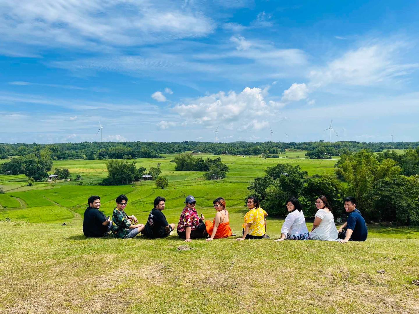 Guimaras Land Attractions & Island Hopping Half-Day Tour with Transfers from Iloilo