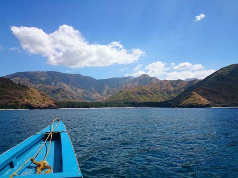 2-Day Beach Camping at Zambales Anawangin Cove from Manila with Capones Island Trip & Tent Rental