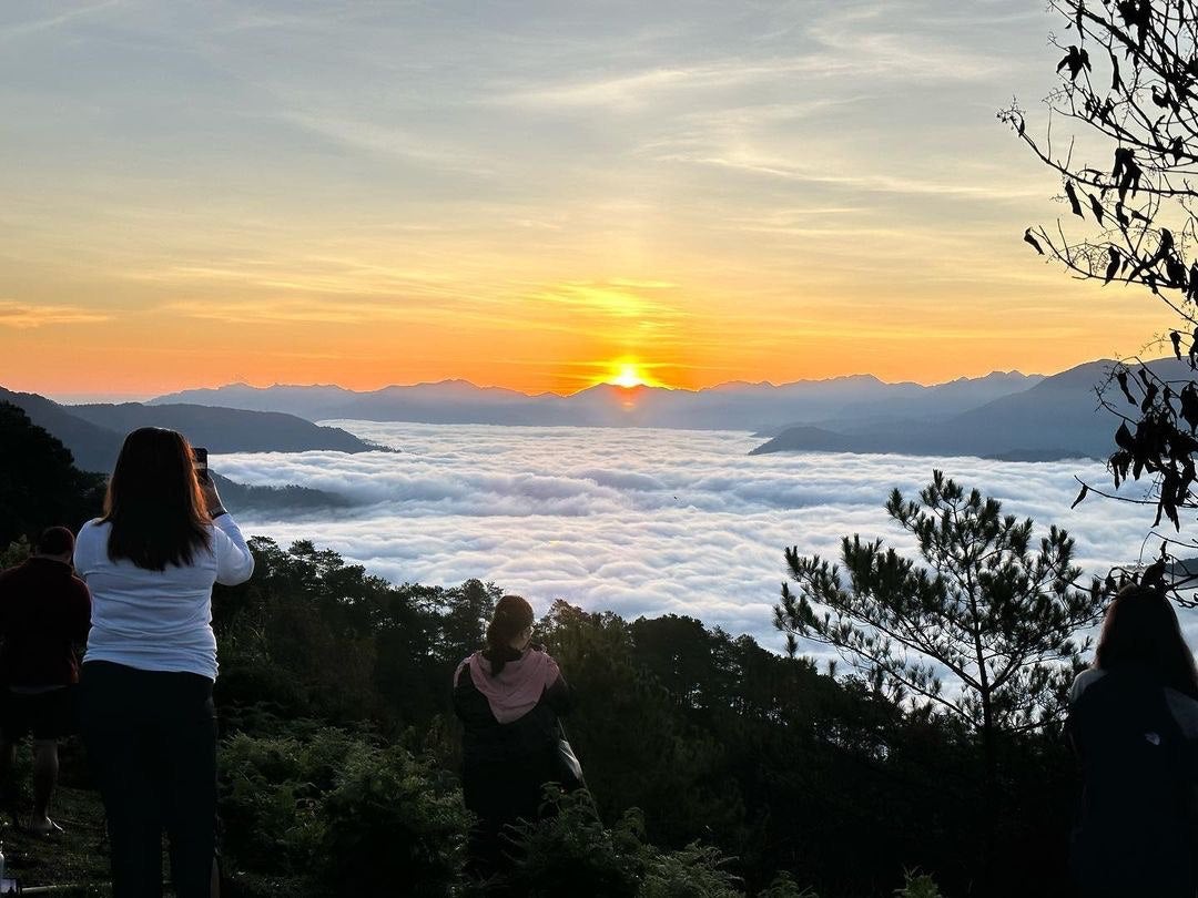 A beautiful sea of clouds at Marlboro Hills, a must-see highlight of any Sagada town tour package