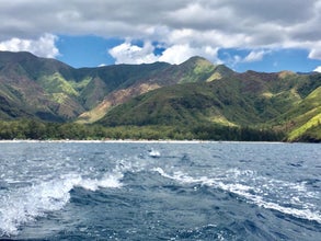 2-Day Beach Camping at Zambales Anawangin Cove from Manila with Capones Island Trip & Tent Rental