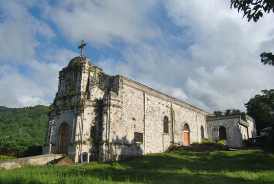 Catanduanes Virac Airport Private Transfer to or from Any Hotel in Virac Town