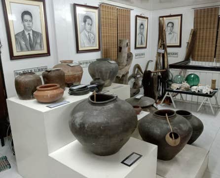 Private Transfer Between Virac Seaport and Any Hotel in Town