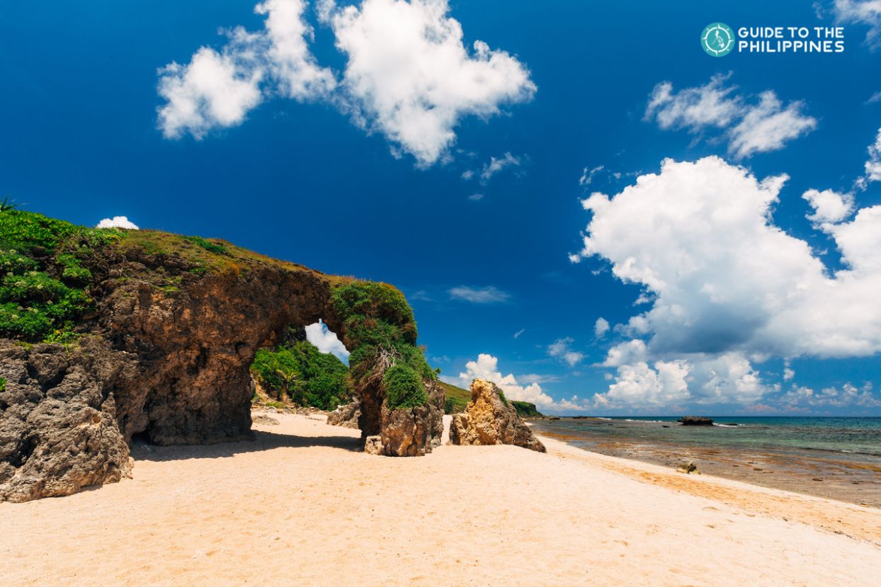 Nakabuang Arch Batanes