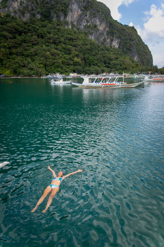 El Nido Island Hopping Tour via Party Boat with Beer & Live DJ Set | Cadlao Lagoon, Paradise Beach