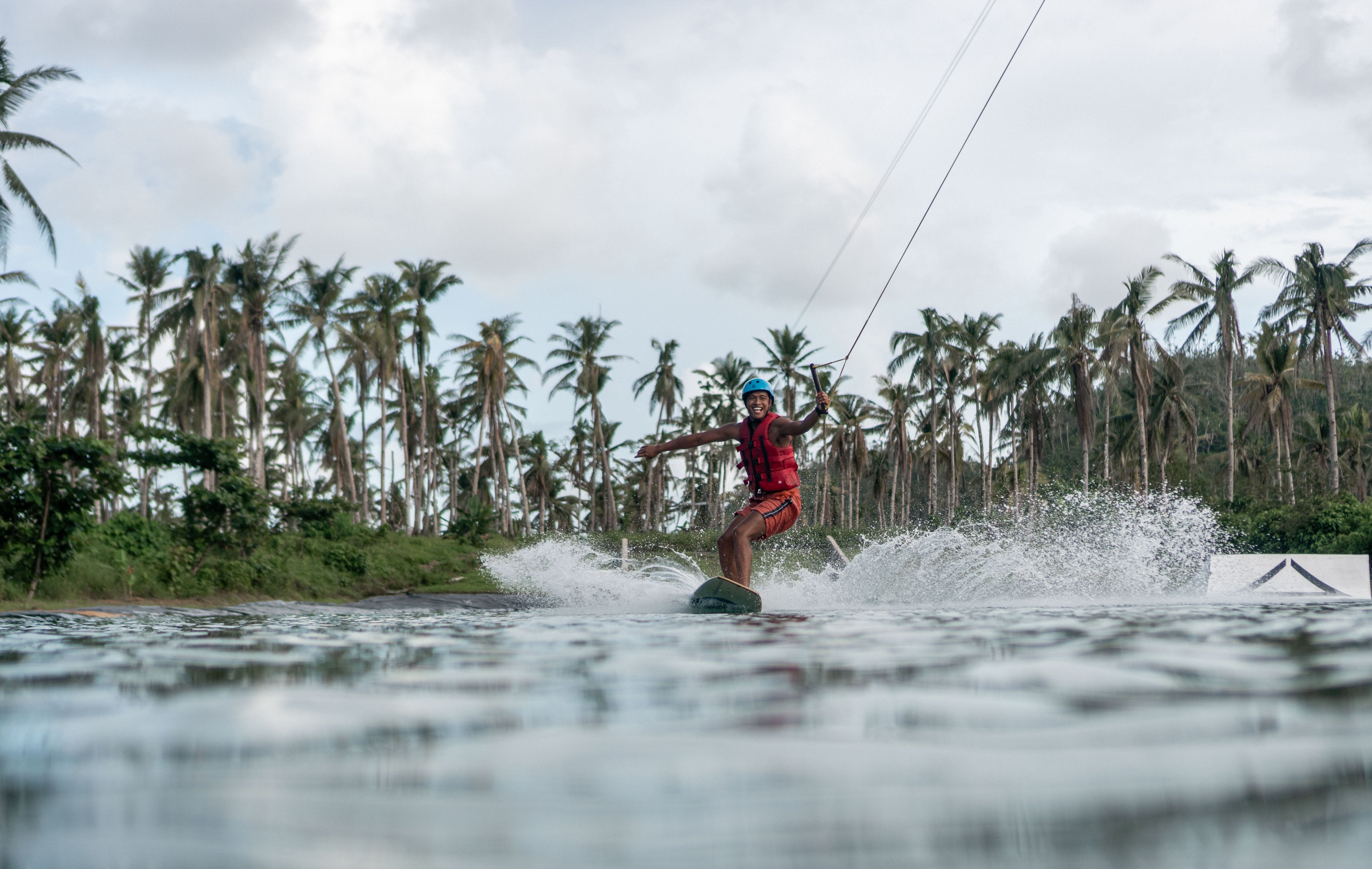 Siargao Wakepark 1-Hour Hydrofoiling with Gear