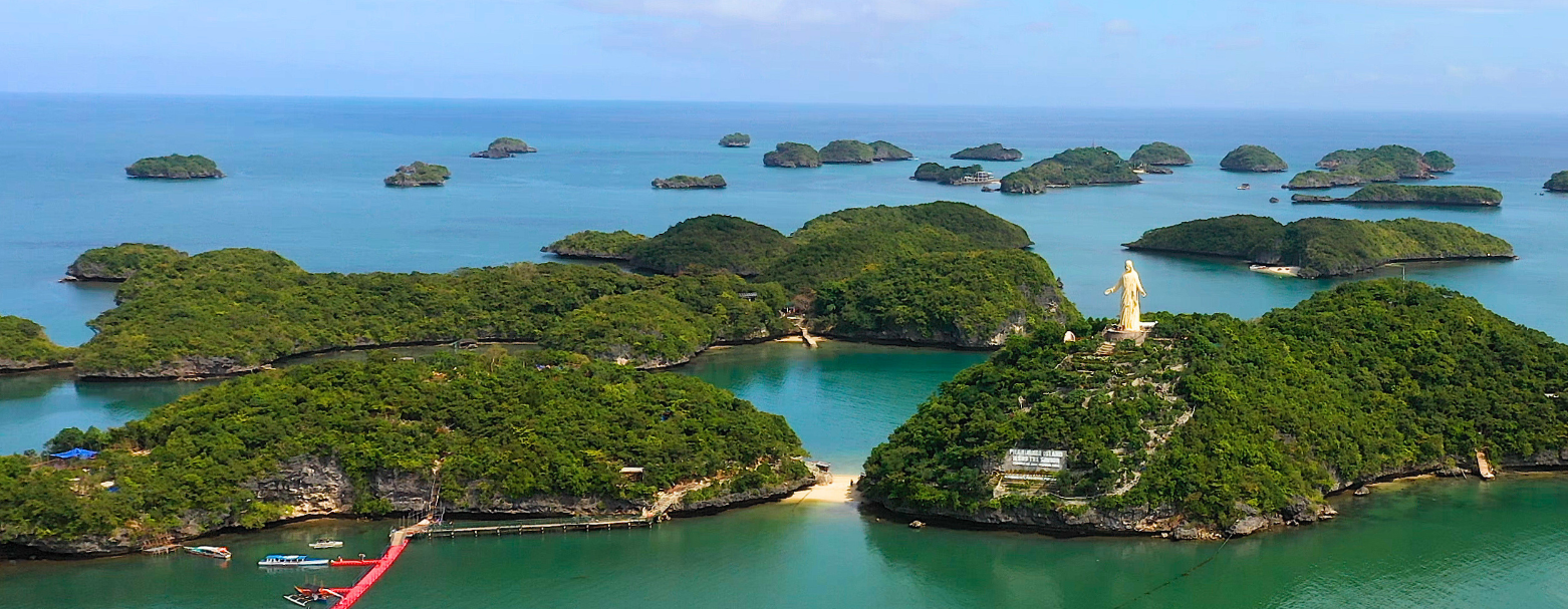 An aerial view of Hundred Islands National Park featured in this tour package to Pangasinan Province