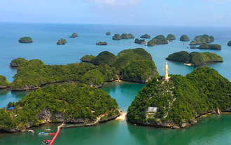 An aerial view of Hundred Islands National Park featured in this tour package to Pangasinan Province