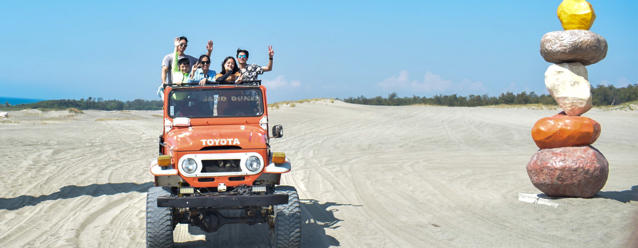 Adventure lovers will enjoy the Paoay Sand Dunes in this cheap Ilocos Region tour package.