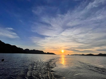 Customizable Coron Palawan Island Hopping Tour with Onboard Cooking Service - day 1