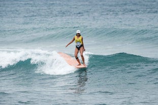 surfing in La Union