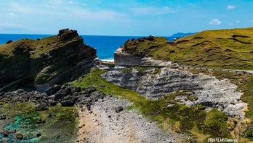 Take photos of the stunning Alapad Rock formation during your Batanes tour