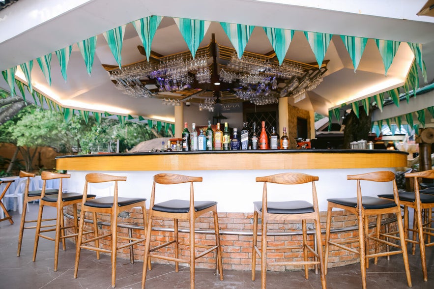 Dakak Cockpit Bar Dakak Cockpit Bar