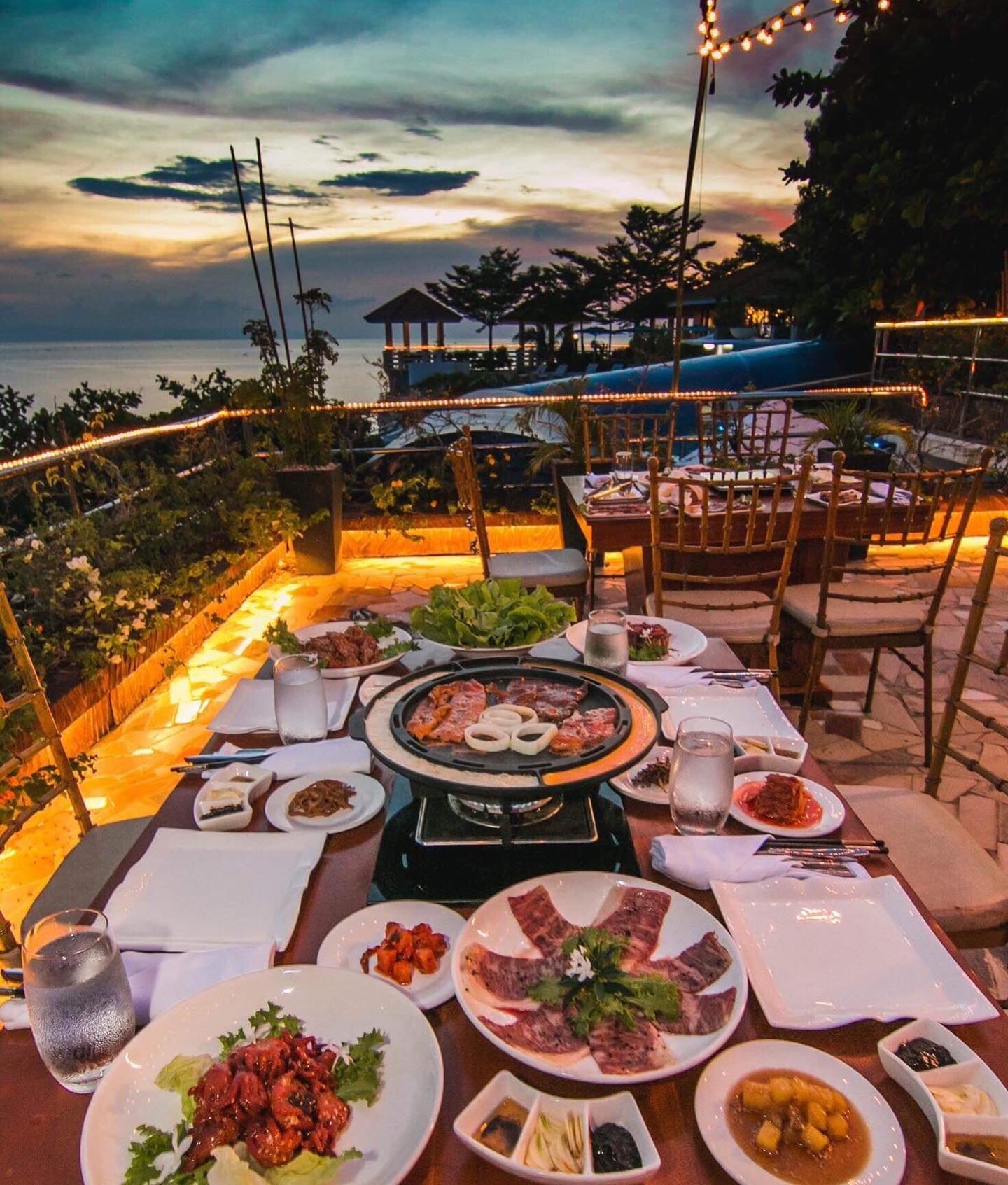 Villa Angelina Luxury Suites korean bbq garden