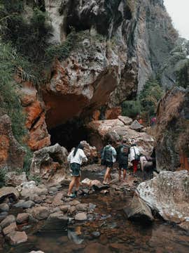 Sagada Paytokan Walking Tour with Guide | Hanging Coffins, Echo Valley & More