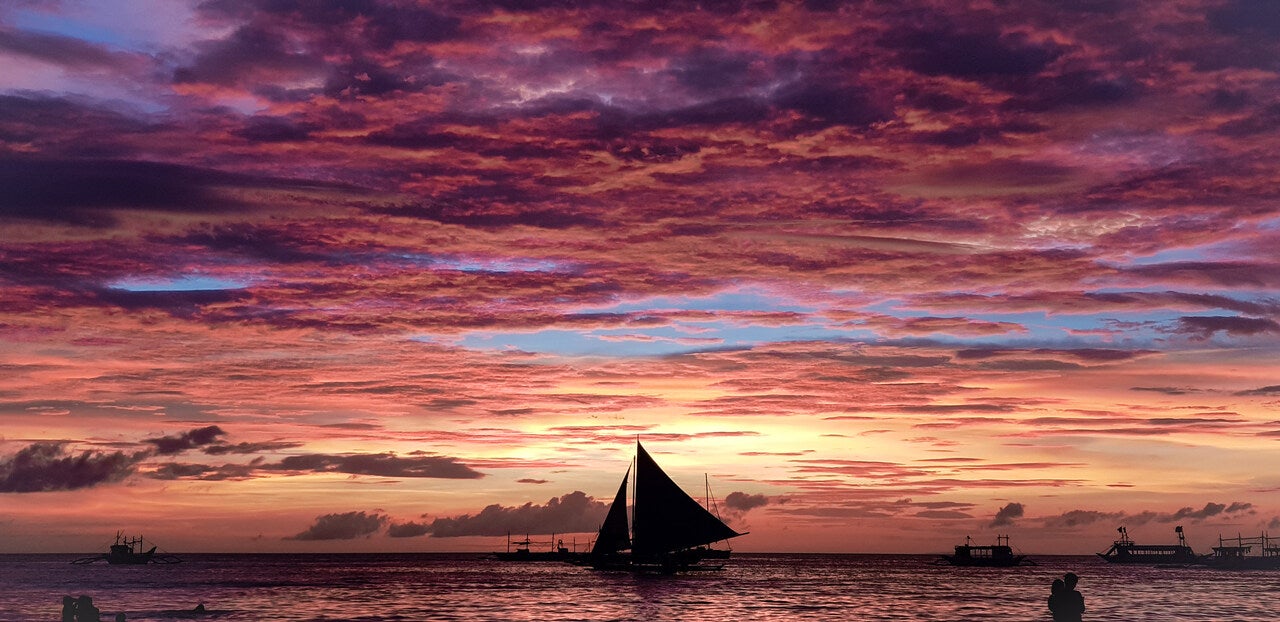 11-Day Senior-Friendly Tour Package to Boracay Island, Iloilo & Bacolod Cities from Manila - day 2