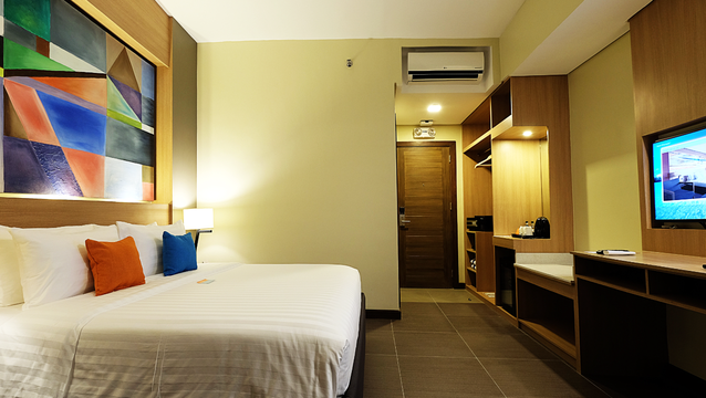 Stress-Free 4-Day Boracay Package at Altabriza Resort with Island Hopping Tour & Transfers