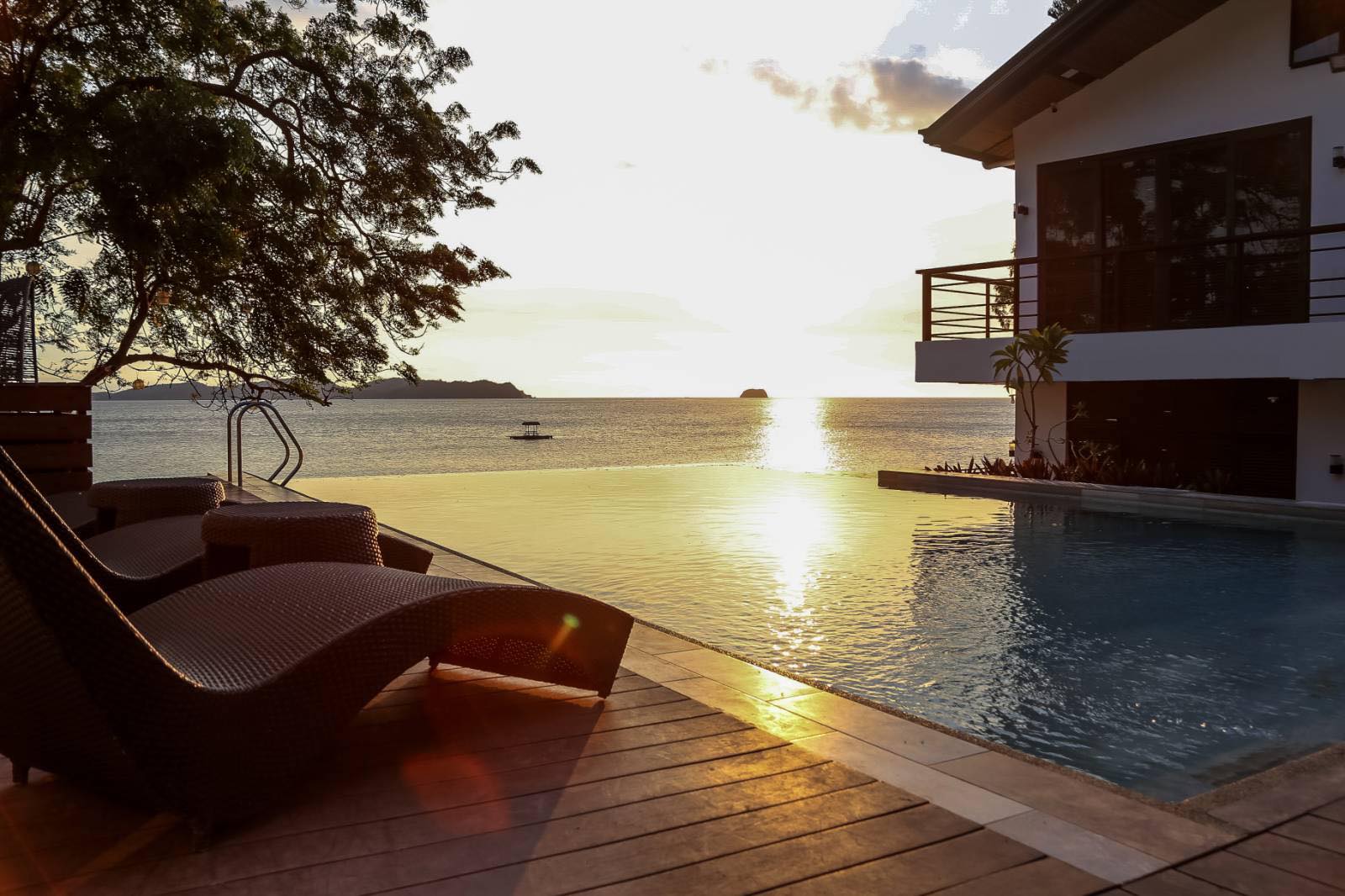 This travel package to Batangas Province lets you enjoy great amenities at Altamare Dive & Leisure Resort.