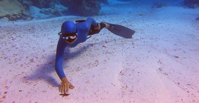 Freediving Lesson in Boracay Island with Gear, Instructor, Photos & Videos, Snacks