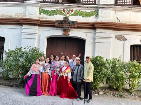 Vigan Ilocos Sur 3-Hr Photoshoot at Villa Angela Heritage House