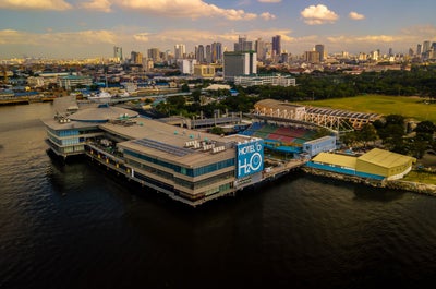 Hotel H2O with Manila Ocean Park Day Pass & Breakfast