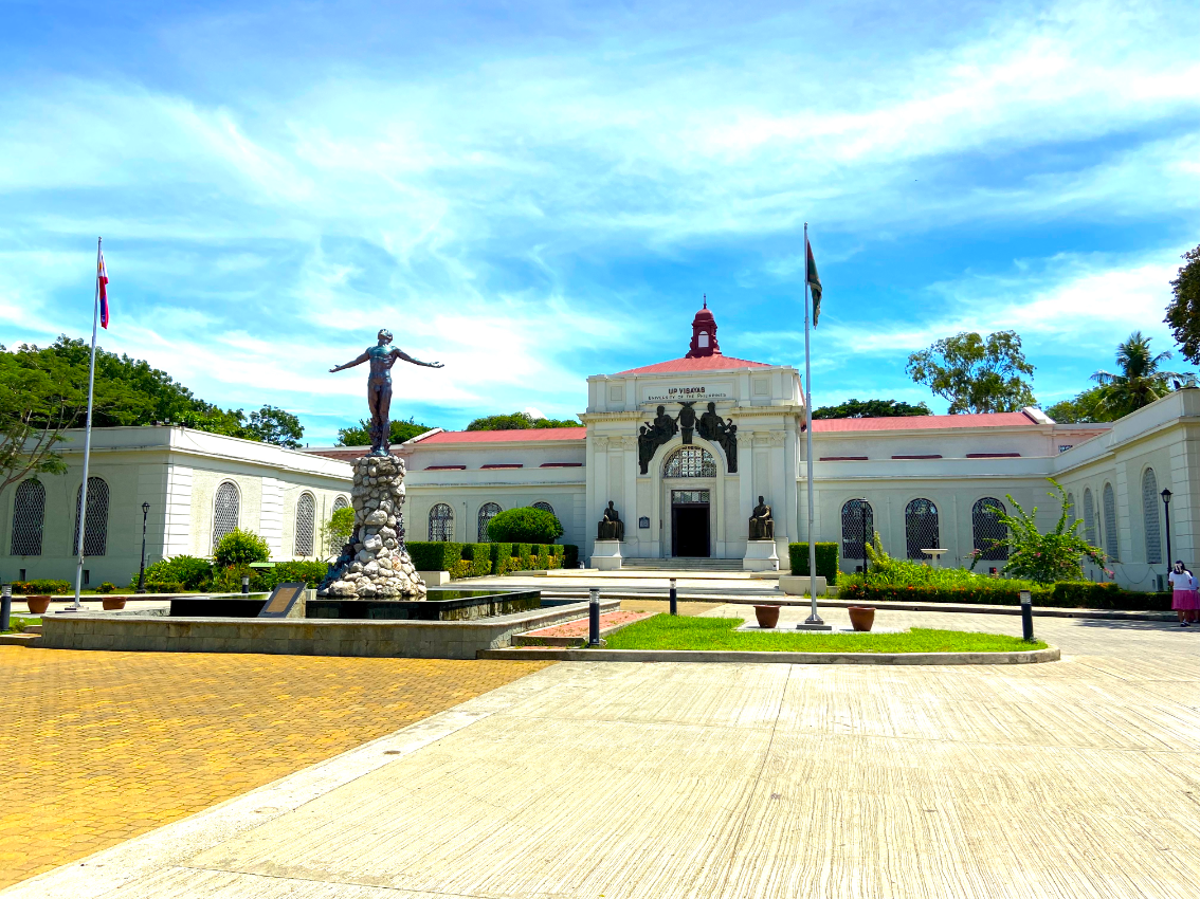 Iloilo Private Art Tour with Snack & Transfers from City Proper | Museo ...