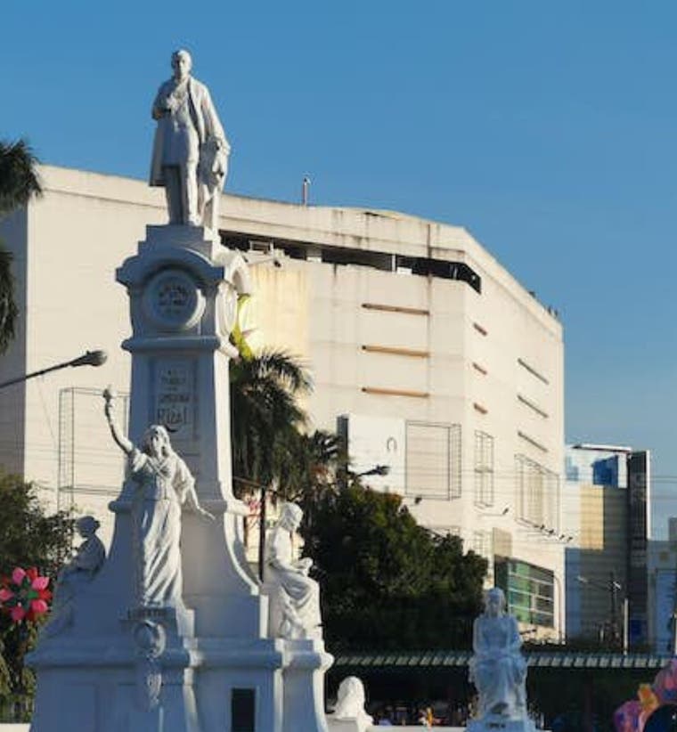 itravel tourist lane.jpg