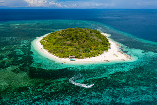 You will visit the beautiful Mantigue Island on this day tour in Camiguin