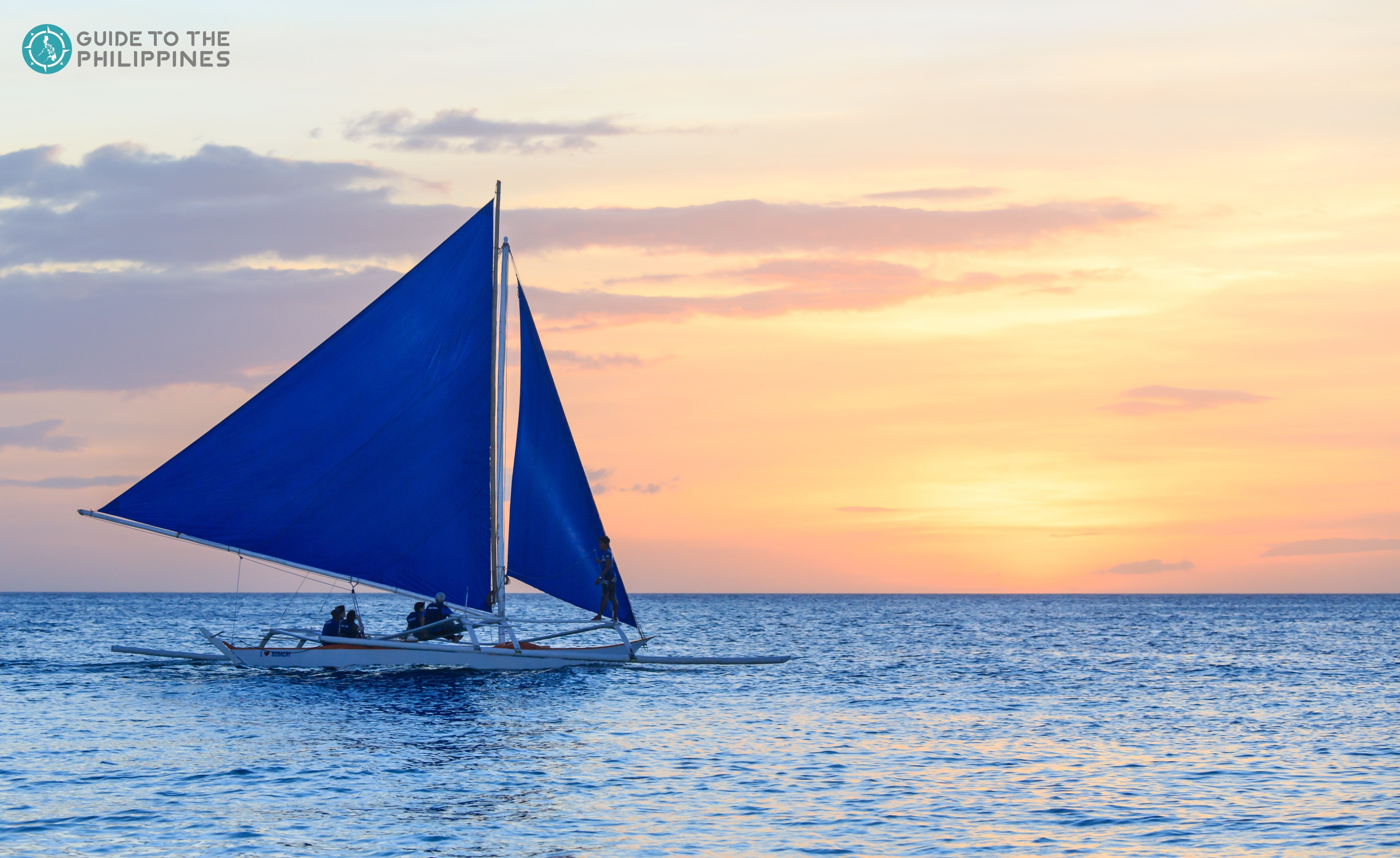 Paraw Sunset Cruise in Boracay
