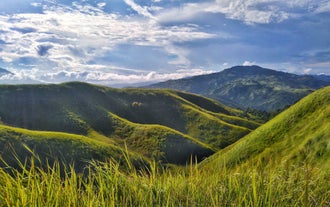 A panoramic view from the Mt. Sawi peak during this Nueva Ecija Province hiking tour
