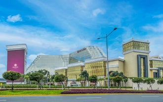 The luxurious Okada Manila for an exciting day tour in Manila City