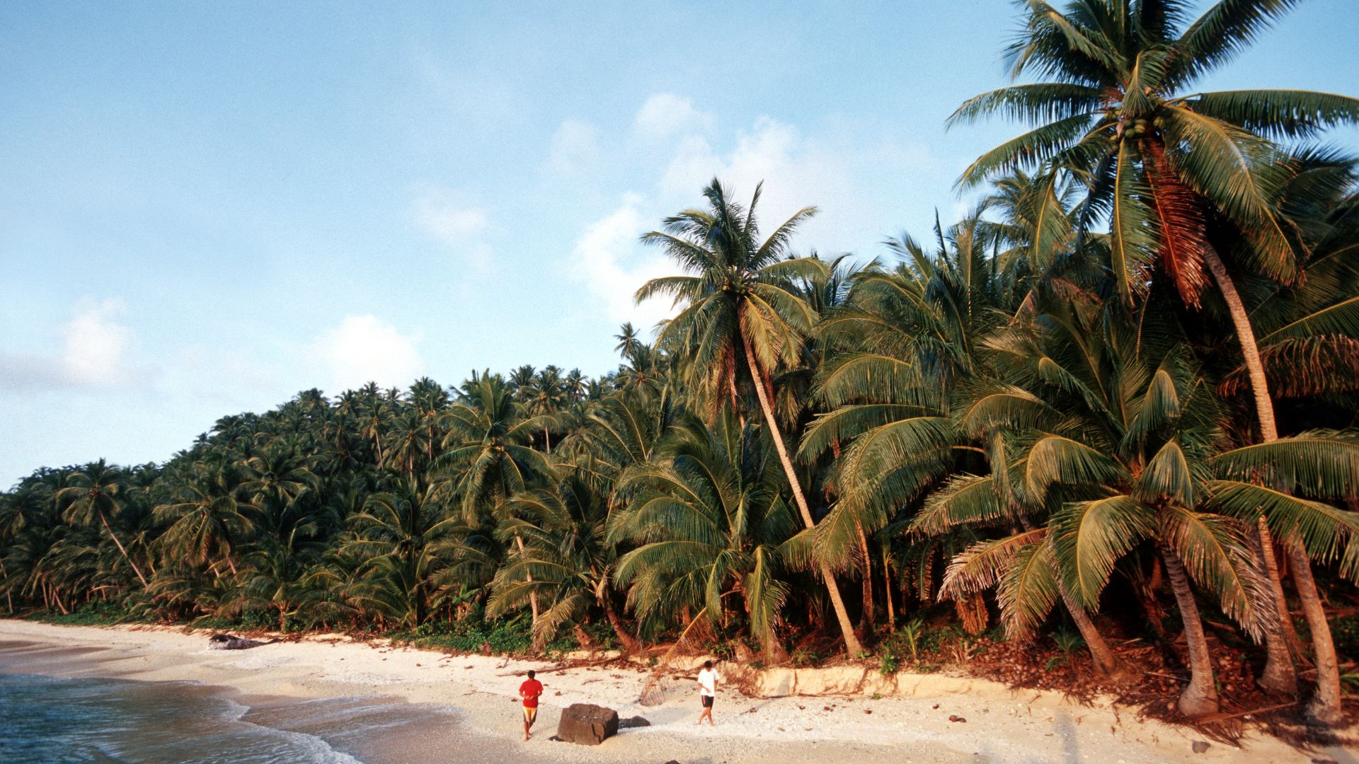 Refreshing 1-Week Islands, Hot Springs & Nature Tour Package to Siargao, Cebu & Dumaguete