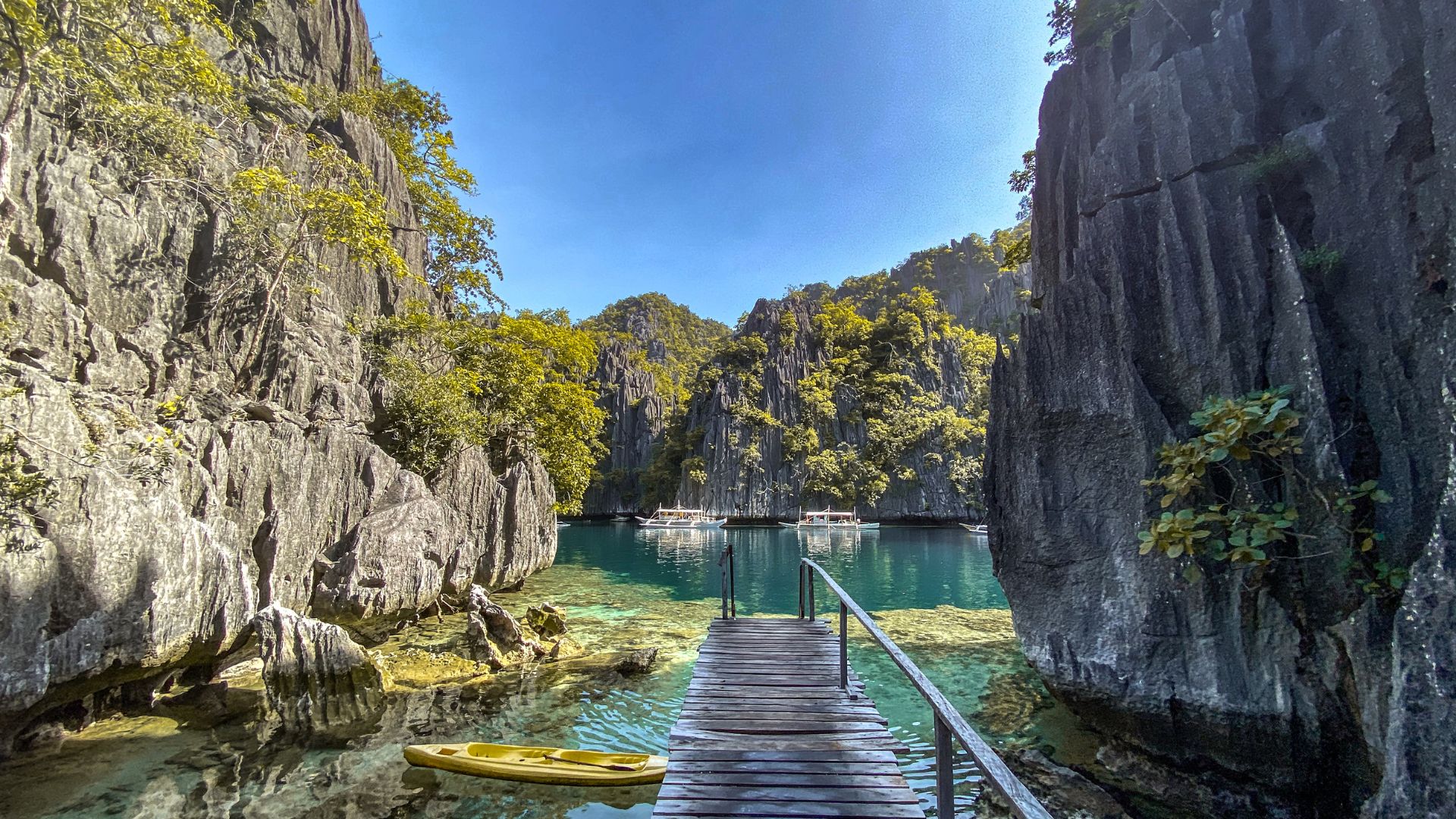 Low-Cost 5-Day Coron Palawan Package at Skylodge Resort with Island Hopping Tour & Daily Breakfast