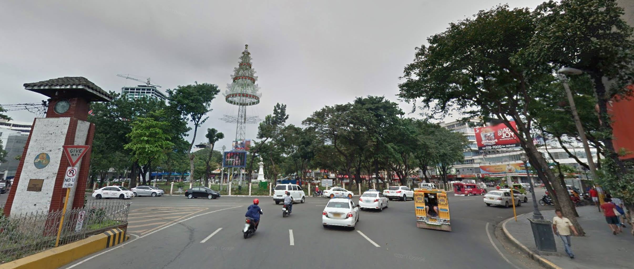 Fuente Osme&ntilde;a Circle