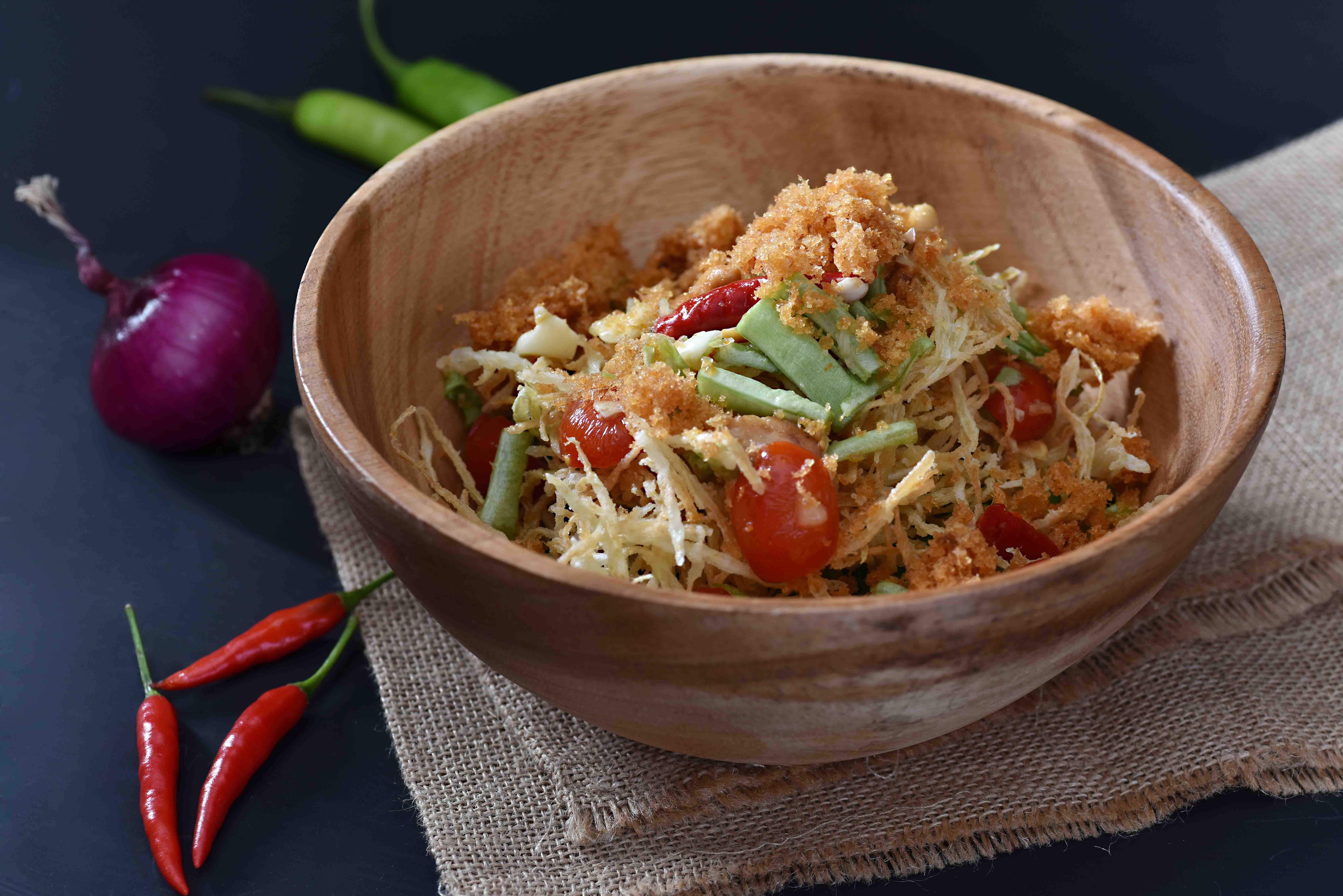 2-Hr Thai Cooking Class at Dusit Thani Manila with Certificate, Recipe Cards & Apron