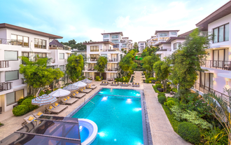 Relaxing 3-Day Boracay Package at 5-star Discovery Shores with Airfare, Breakfast & Transfers