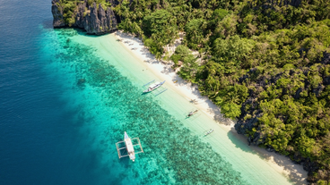 Entalula Beach in El Nido, Palawan