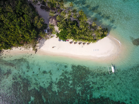 Inaladelan Island in Port Barton, Palawan