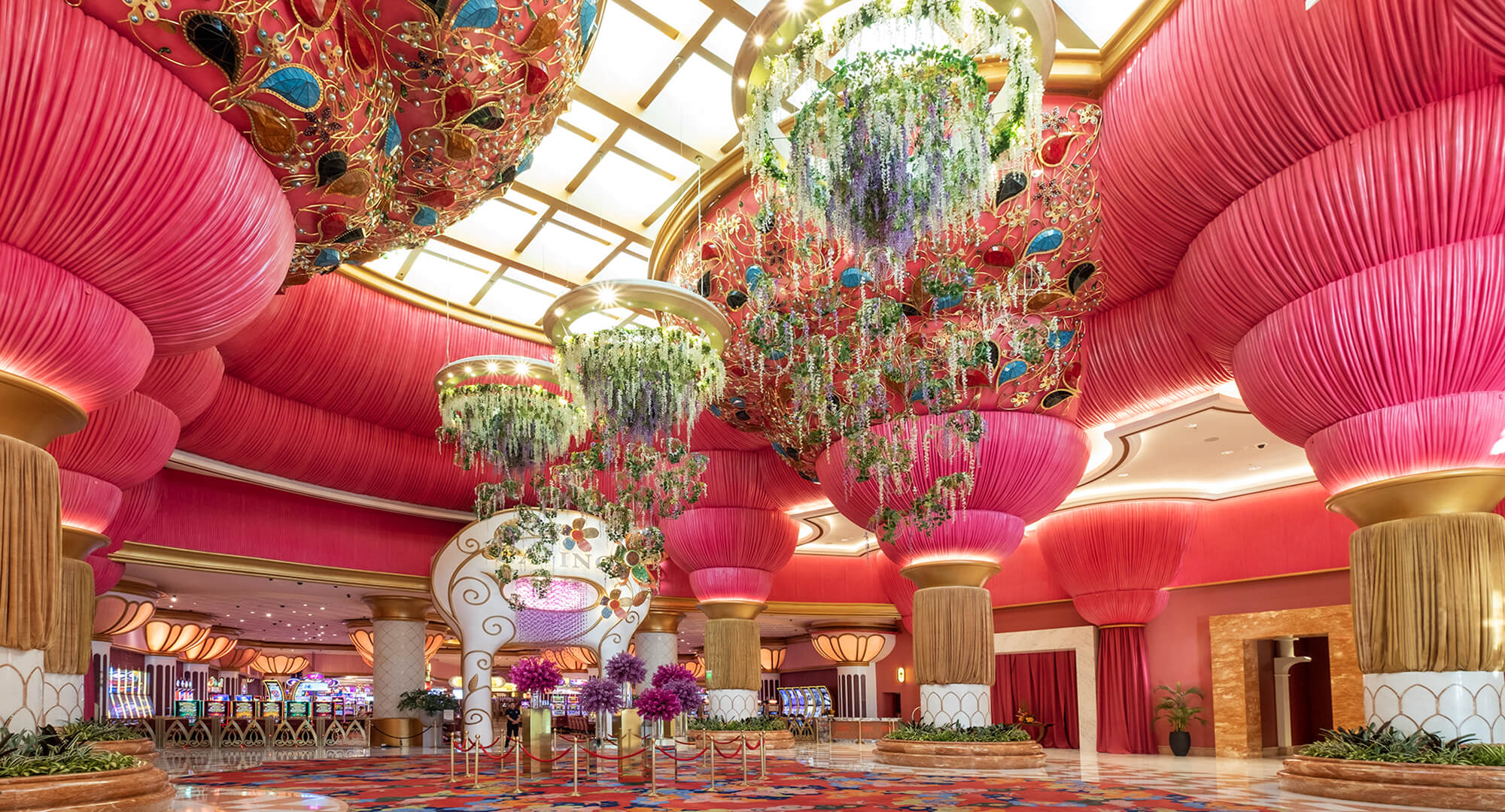 Day Pass to Okada Hotel in Manila City with Buffet Lunch & Walking Tour