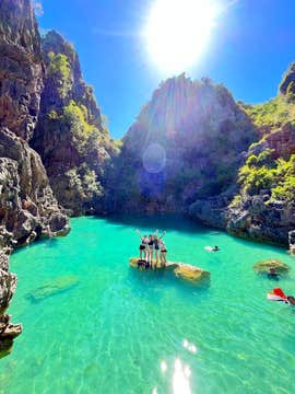 Islas de Gigantes Island Hopping Tour in Iloilo Province with Lunch