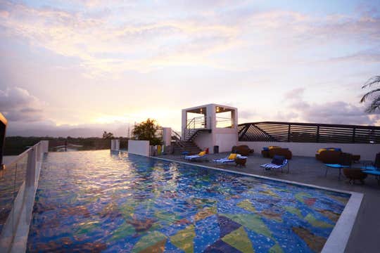 Stunning 8-Day Palawan Island Beaches & Nature Spots Tour Package from Manila City