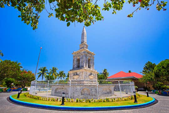 Private Transfer Between Cebu Island Airport and Any Hotel in Lapu-Lapu City