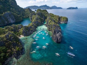 Go on an exciting El Nido island hopping adventure