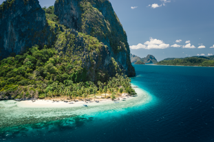 An island in El Nido, Palawan