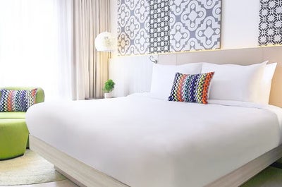 Relaxing Deluxe Room of Hue Hotels & Resorts Puerto Princesa Palawan