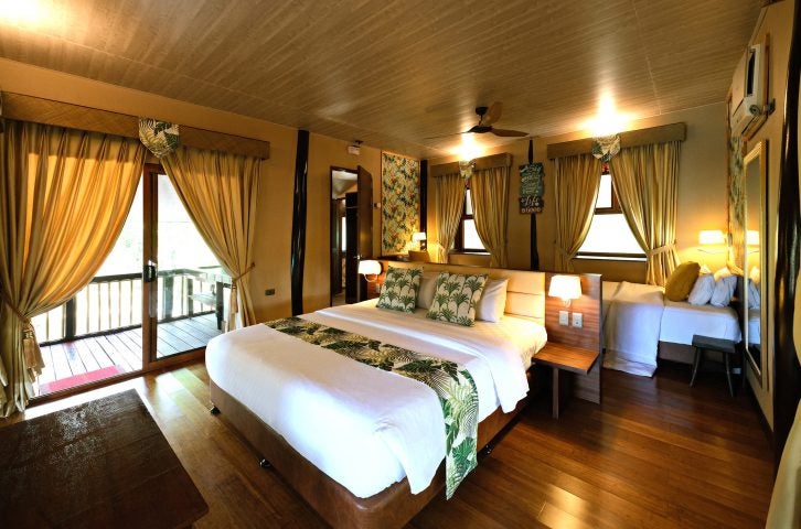 Club Serena Resort in Moalboal Town