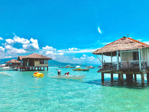 Enjoy the chill vibe at Manjuyod Sandbar during this tour